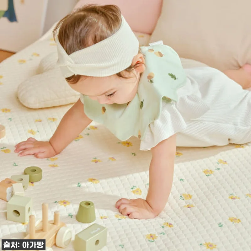 육아맘 필수템 등극! 아가짱 신생아 무형광 논슬립 방수요, 직접 써보니 대형 사이즈가 진짜 편해요! 10 육아맘 필수템 등극! 아가짱 신생아 관련 이미지 1