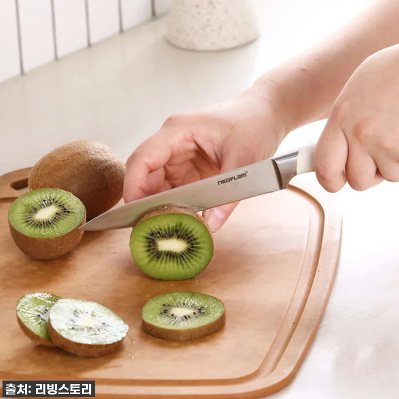 주방의 품격 UP! 찐 후기: 네오플램 스텐304 칼세트, 이거 하나면 요리가 즐거워져요! ✨ 7 주방의 품격 UP! 찐 후기: 네오플 관련 이미지 1