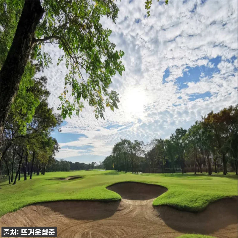 이슈템! 태국 방콕 타나시티 컨트리클럽 골프체험 찐후기 | 이 가격에 이런 코스? 놓치면 후회할 걸요! 9 이슈템! 태국 방콕 타나시티 컨트리클 관련 이미지 1