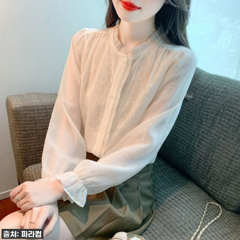 가을 필수템 등극! 레이스 쉬폰 블라우스, 이 가격에 품절각이라니 이건 무조건이죠? 9 가을 필수템 등극! 레이스 쉬폰 블라 관련 이미지 2