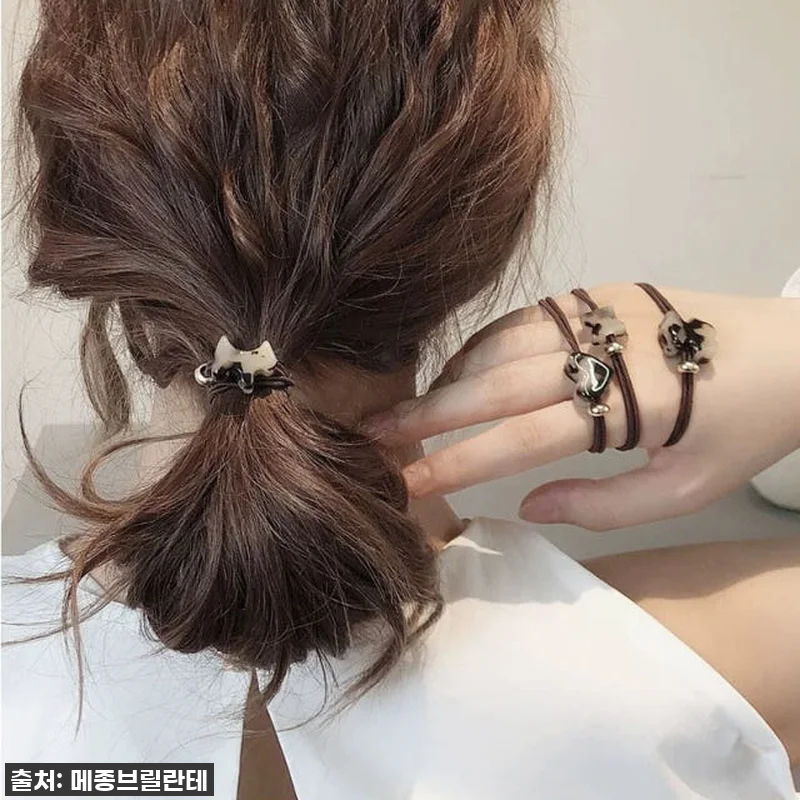 이 가격에 이런 고퀄리티? 품절각! 찐 감동한 고탄력 머리끈 후기 (feat. 심플 귀여운 헤어끈) 7 이 가격에 이런 고퀄리티? 품절각! 관련 이미지 2