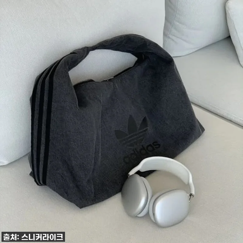 찐후기: 아디다스 숄더백 호보백! 품 관련 이미지 3