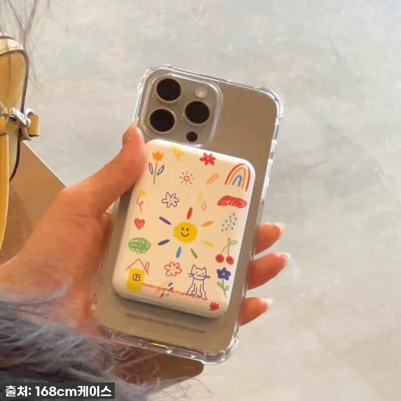 이건 무조건 쟁여야 해! ✨ 맥세이프 보조배터리, 내 파우치 속 필수템 등극! 6 이건 무조건 쟁여야 해! ✨ 맥세이프 관련 이미지 2