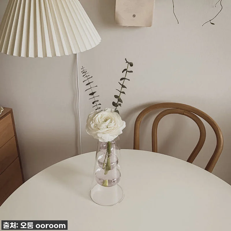 이슈템 떴다! 오룸 버블 유리 화병, 북유럽 감성 제대로 채워줄 내돈내산 찐후기! 17 이슈템 떴다! 오룸 버블 유리 화병, 관련 이미지 5