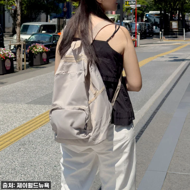 여행 인플루언서 찐후기! 유럽여행 필수템, 제이월드 경량 폴딩백팩으로 캐리어 비울 걱정 끝! 16 여행 인플루언서 찐후기! 유럽여행 필 관련 이미지 5