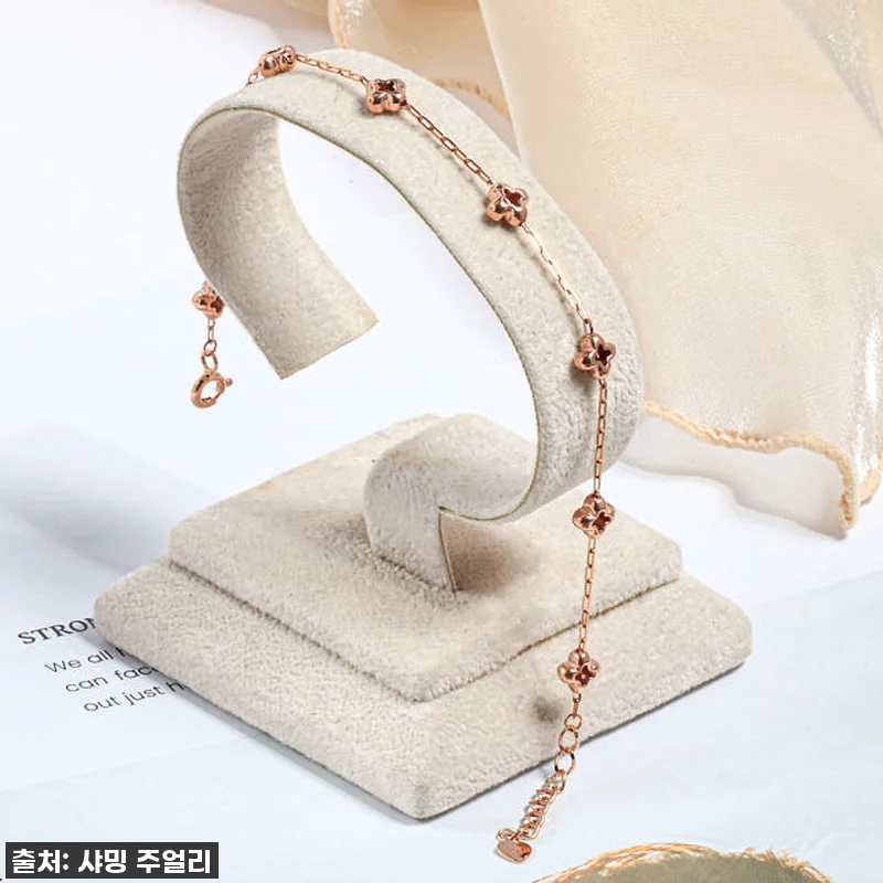 ✨내 돈 내산! 행운 클로버 체인 팔 관련 이미지 3