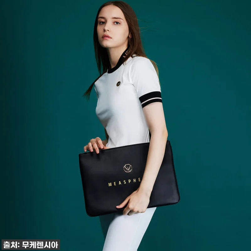 이슈템 등극! 미스페라 옥타곤 클러치 관련 이미지 2