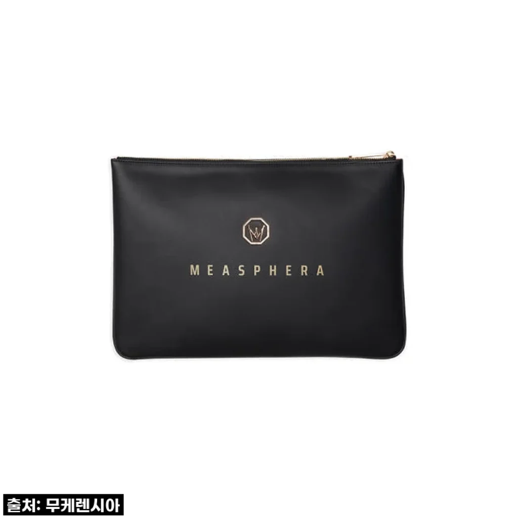 이슈템 등극! 미스페라 옥타곤 클러치백, 필드 위 시선 강탈 제가 직접 써봤어요!