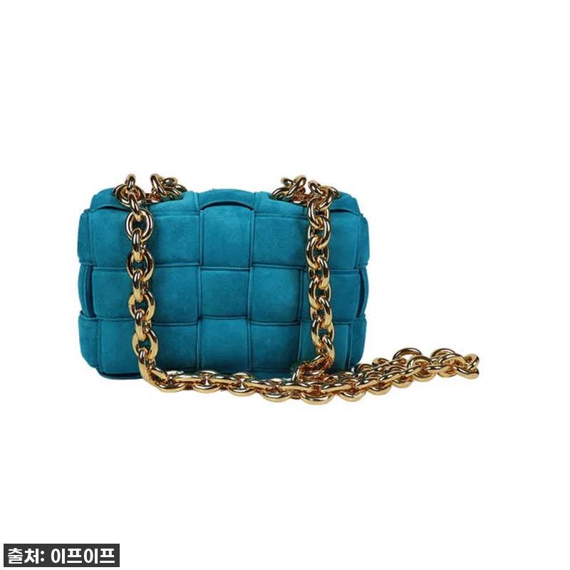 데일리 룩에 럭셔리 한 스푼! 보테가 관련 이미지 1