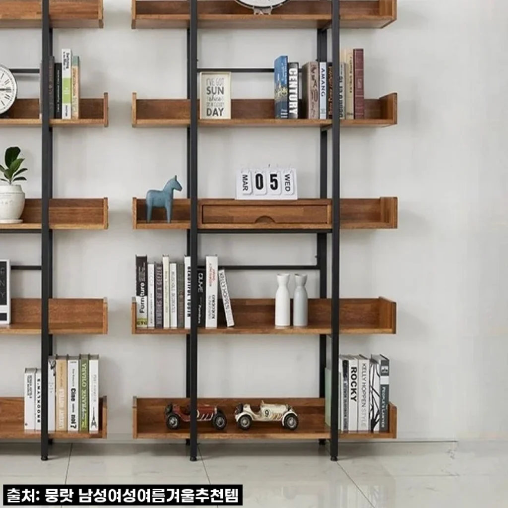 우리 집 거실, 홈바의 품격을 높여줄 원목 위스키/와인 진열대 사용 후기!