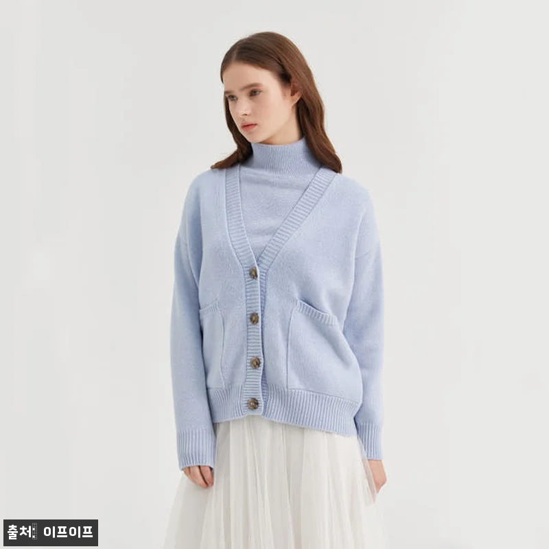 크램38 델피나 스카이블루 니트 가디 관련 이미지 1