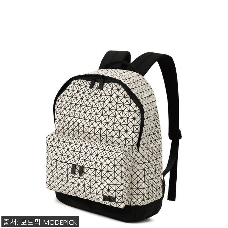 바오바오 백팩 KURO DAYPACK 관련 이미지 1