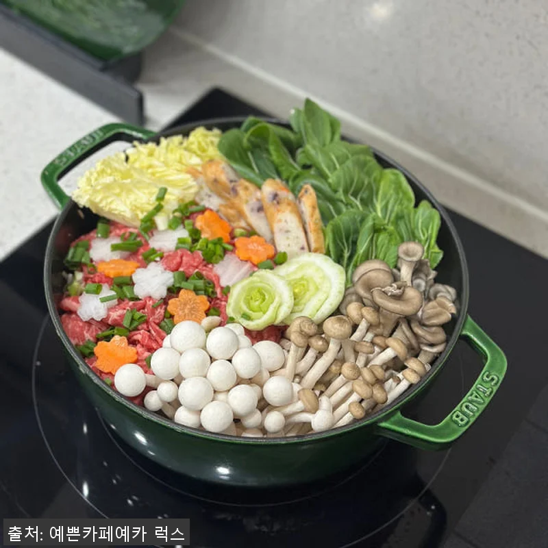 스타우브 B품 프렌치 파인트리 24c 관련 이미지 1