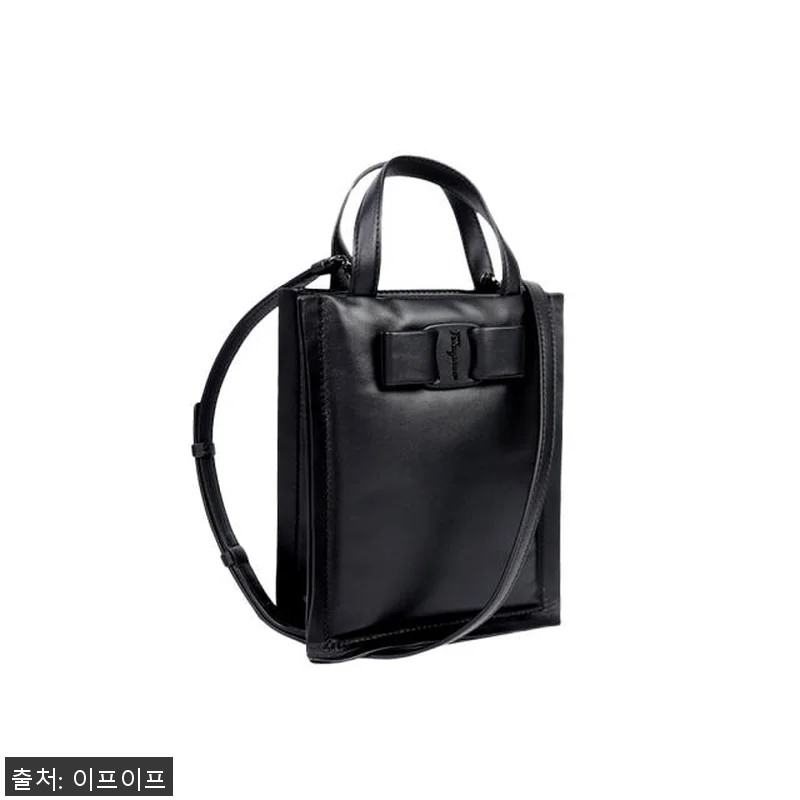 페라가모 비바 패딩 미니 토트백 사용 관련 이미지 2