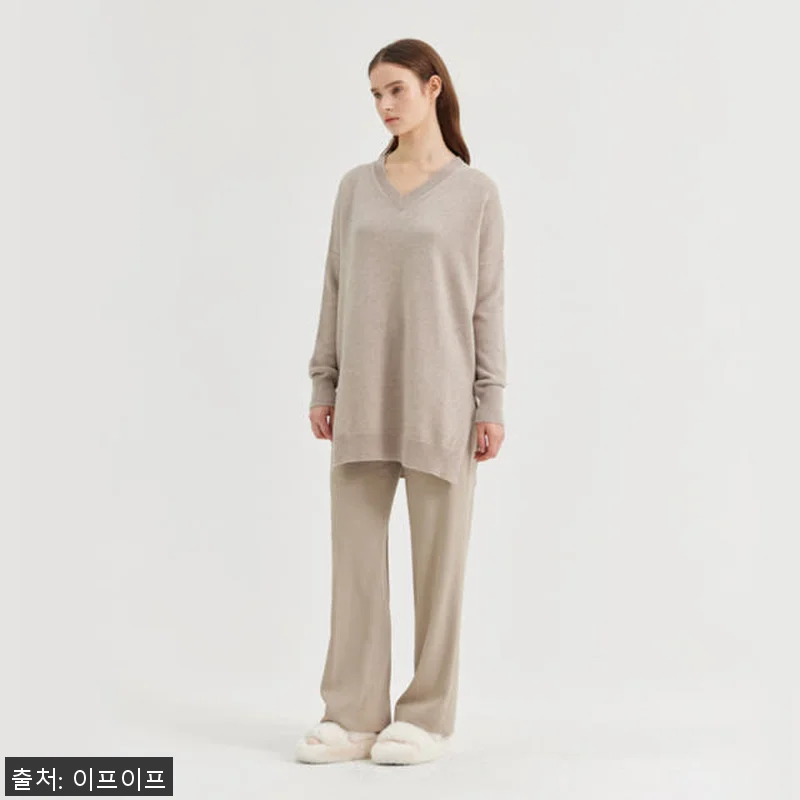 크램38 라렌투 오버핏 브이넥 베이지 관련 이미지 3