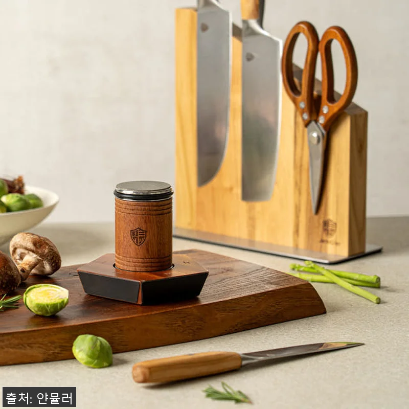 얀뮬러 티크우드 자석 칼 블럭 거치대 관련 이미지 10