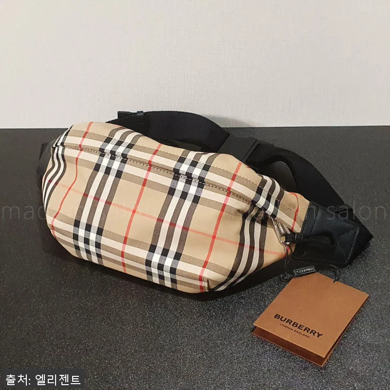 버버리 빈티지체크 로고 나일론 소니 관련 이미지 1
