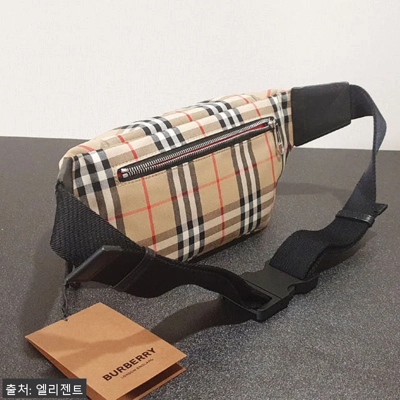 버버리 빈티지체크 로고 나일론 소니 관련 이미지 3
