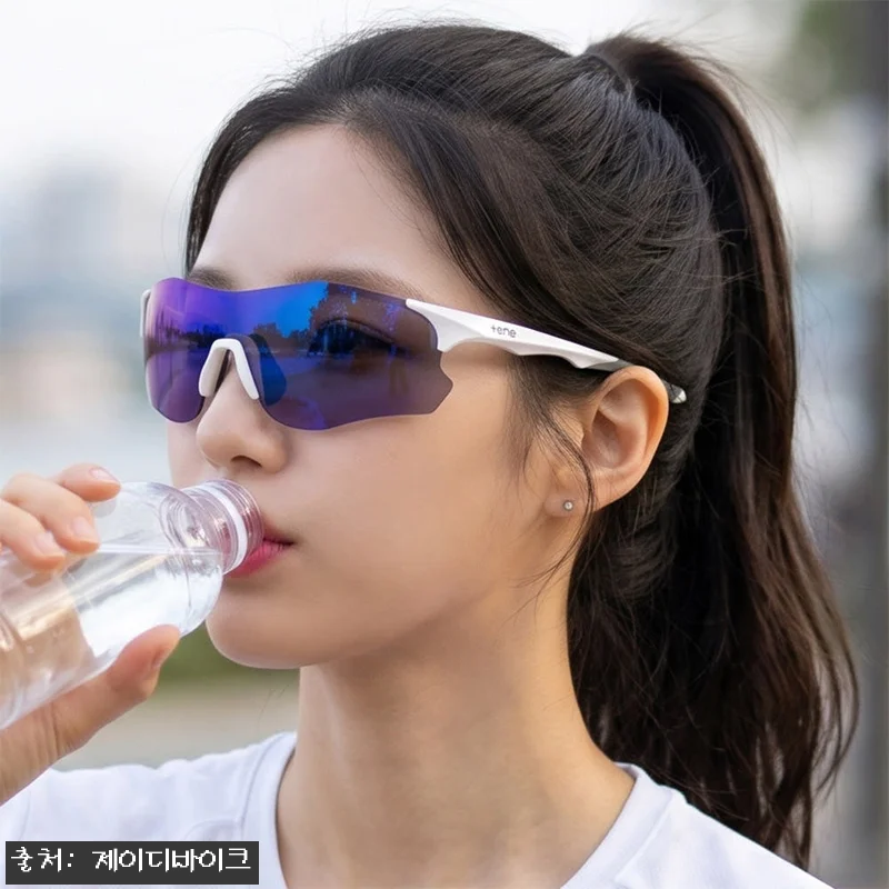 TENE 테네 에이스 러닝 고글 찐후기 정리, 22g 변색 렌즈를 52,000원에 만나는 스포츠 선글라스 13 TENE 테네 에이스 러닝 고글 찐후 관련 이미지 2