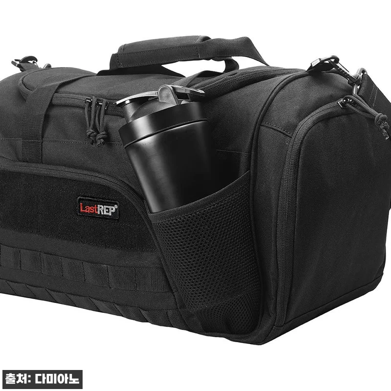 라스트랩 패치 더플백, 40L 수납과 패치 커스텀이 눈에 띄는 헬스 운동가방 구매 전 체크 12 라스트랩 패치 더플백, 40L 수납과 관련 이미지 5