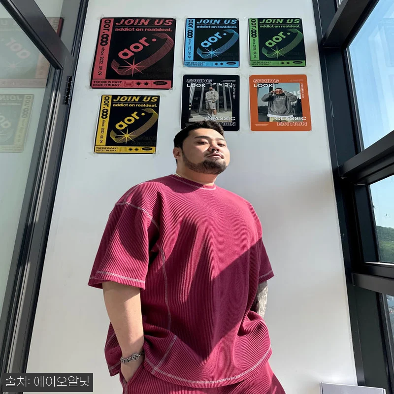 와플 스티치 박스핏 반팔티 4COLOR, 여름 오버핏 코디에 눈여겨볼 이슈템 17 와플 스티치 박스핏 반팔티 4COLO 관련 이미지 6