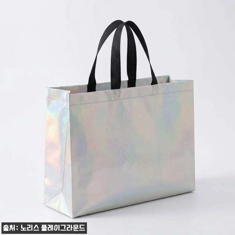홀로그램 부직포 쇼핑백 3호 가로형 32x27x10, 520원 선물포장용으로 눈여겨볼 이슈템 18 홀로그램 부직포 쇼핑백 3호 가로형 관련 이미지 7