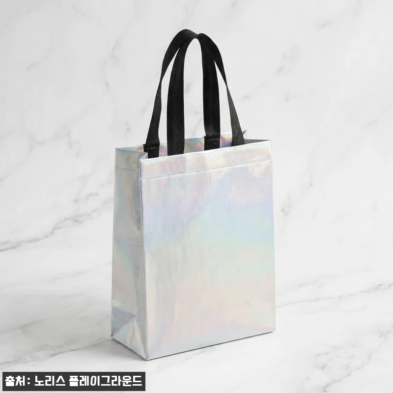 홀로그램 부직포 쇼핑백 3호 가로형 32x27x10, 520원 선물포장용으로 눈여겨볼 이슈템 19 홀로그램 부직포 쇼핑백 3호 가로형 관련 이미지 8