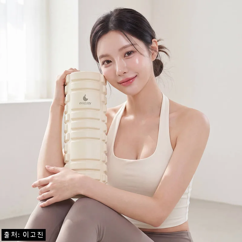 이고진 돌기형 폼롤러 33cm 베이지, 짧고 단단한 홈트 필수템으로 눈여겨본 후기