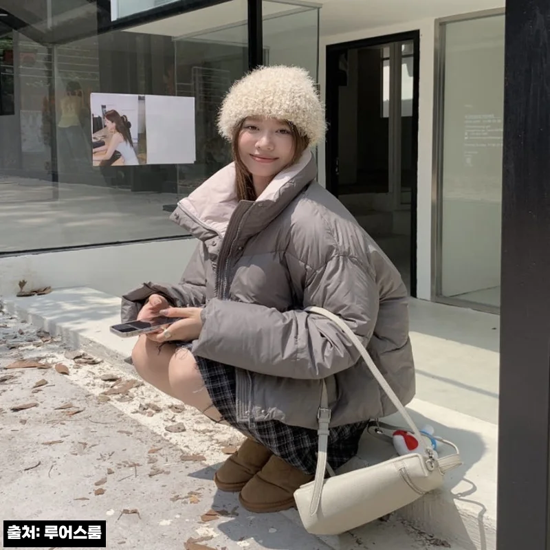 제이앤 배색 겨울 여성 루즈핏 하이넥 패딩 점퍼, 3만원대 무료배송으로 눈여겨볼 겨울 아우터