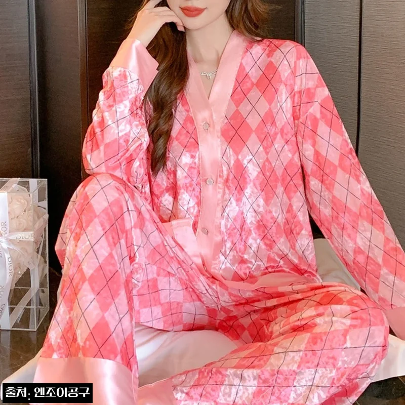 김효진 예쁜 잠옷 윤란주 옷 무인도의디바 패션 파자마, 할인 중이라 구매 전 체크한 정보