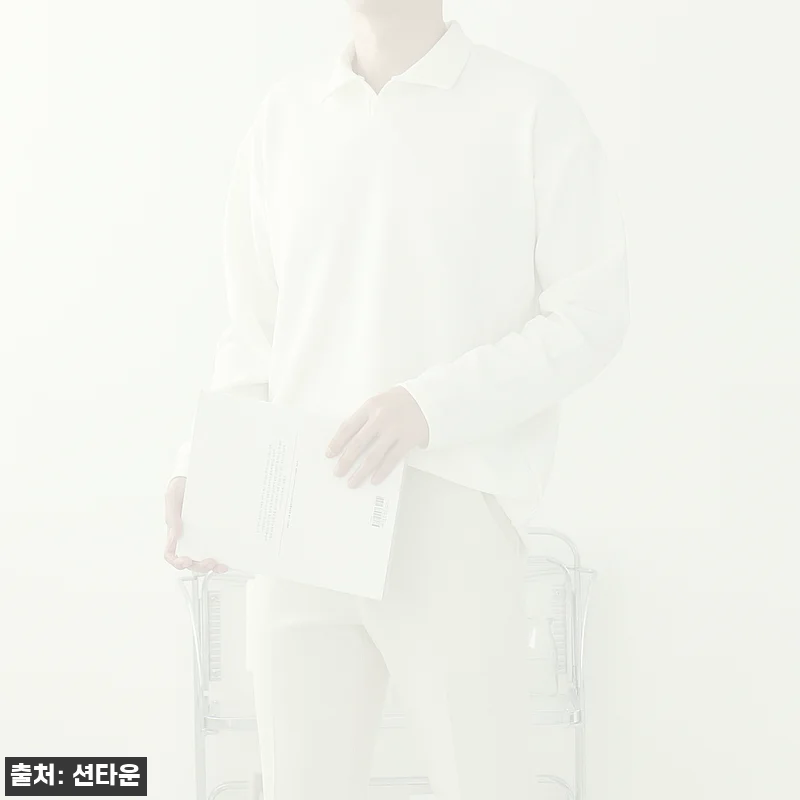 남자카라티 구김없는 오버핏 헨리넥 긴팔티셔츠, 봄가을 데일리룩으로 눈여겨볼 이슈템