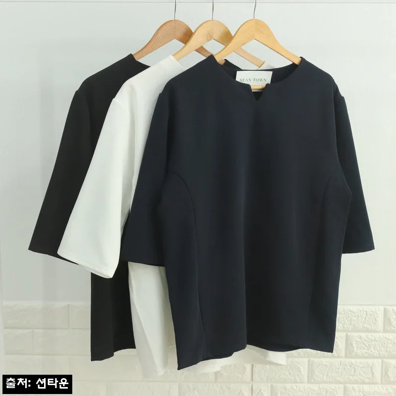 19,800원 무료배송! 션타운 스트릿 엠보 리버풀 폴리 오버핏 브이넥 티셔츠, 구김 걱정 덜어줄 데일리 이슈템